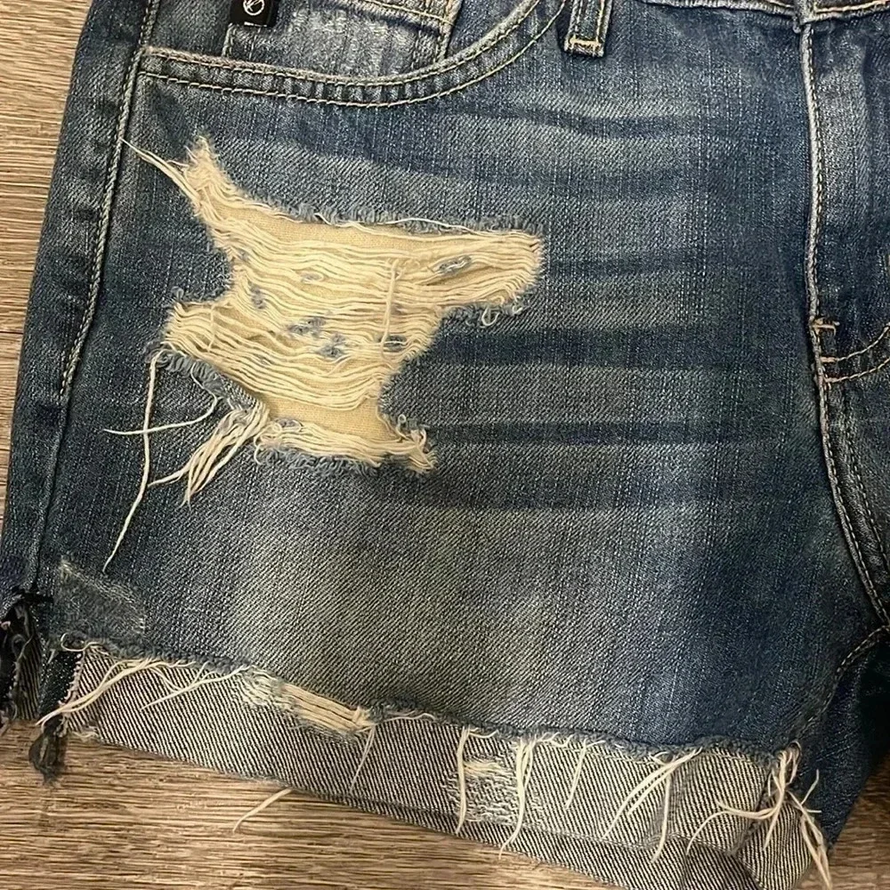 Kancan distressed denim jean blue shorts size 26